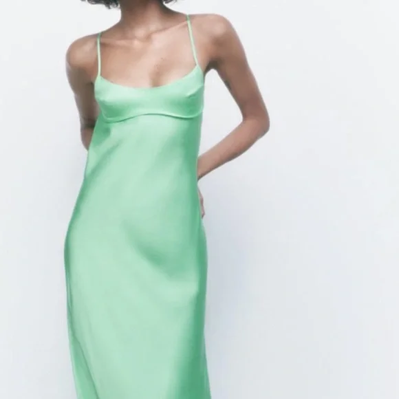 Zara satin effect cut out dress 🤍 - Picture 2 of 7